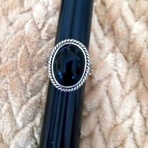 Vintage Silver Metal Oval Ring with Black Stone - Size 8. Intricate Design.
